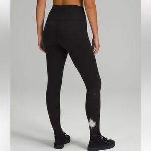 Lululemon Team Canada Wunder Train 28” High Rise HR Black Legging Size 0 Sz 0